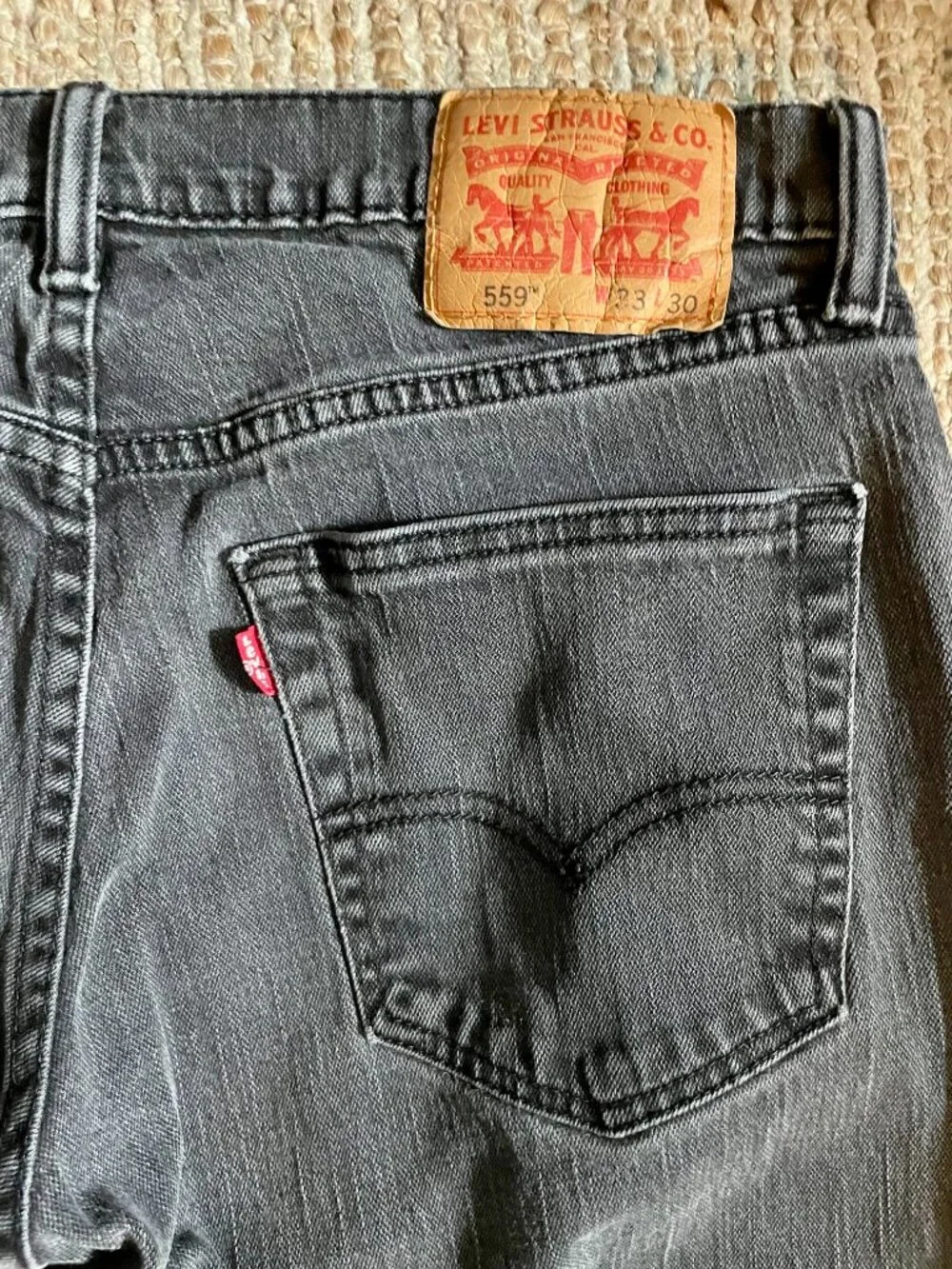 Levi's 559 Relaxed Straight Fit Jeans Faded Black Mens Unisex ( Measured 33x28 )